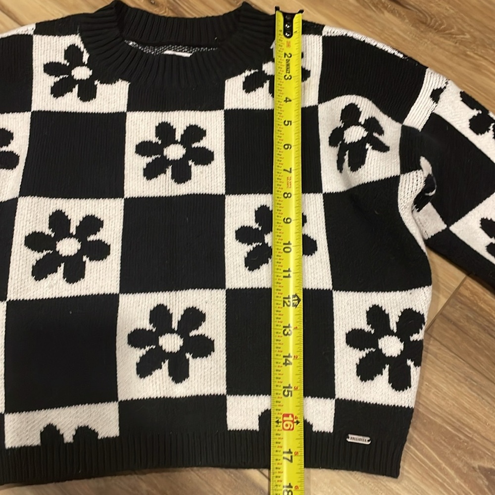 Cropped checkered sweater - Picture 2 of 4